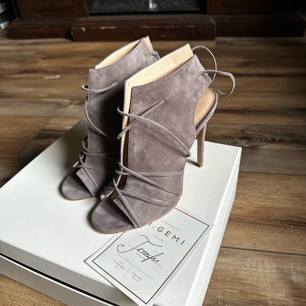 Elegant Italian custom made Suede Lace-Up Heels